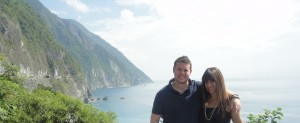 Couple Traveling Together Taiwan Surviving Partner Traveling Backpacking