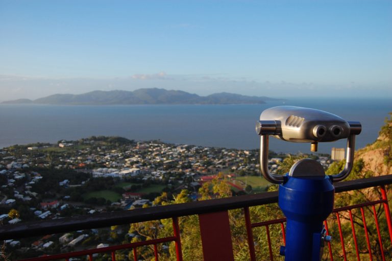 Townsville Castle Hill lookout Aspiring Backpacker Travel